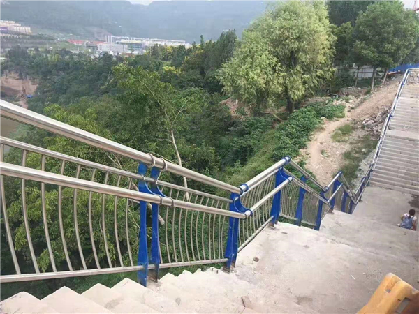 浦东不锈钢桥梁栏杆